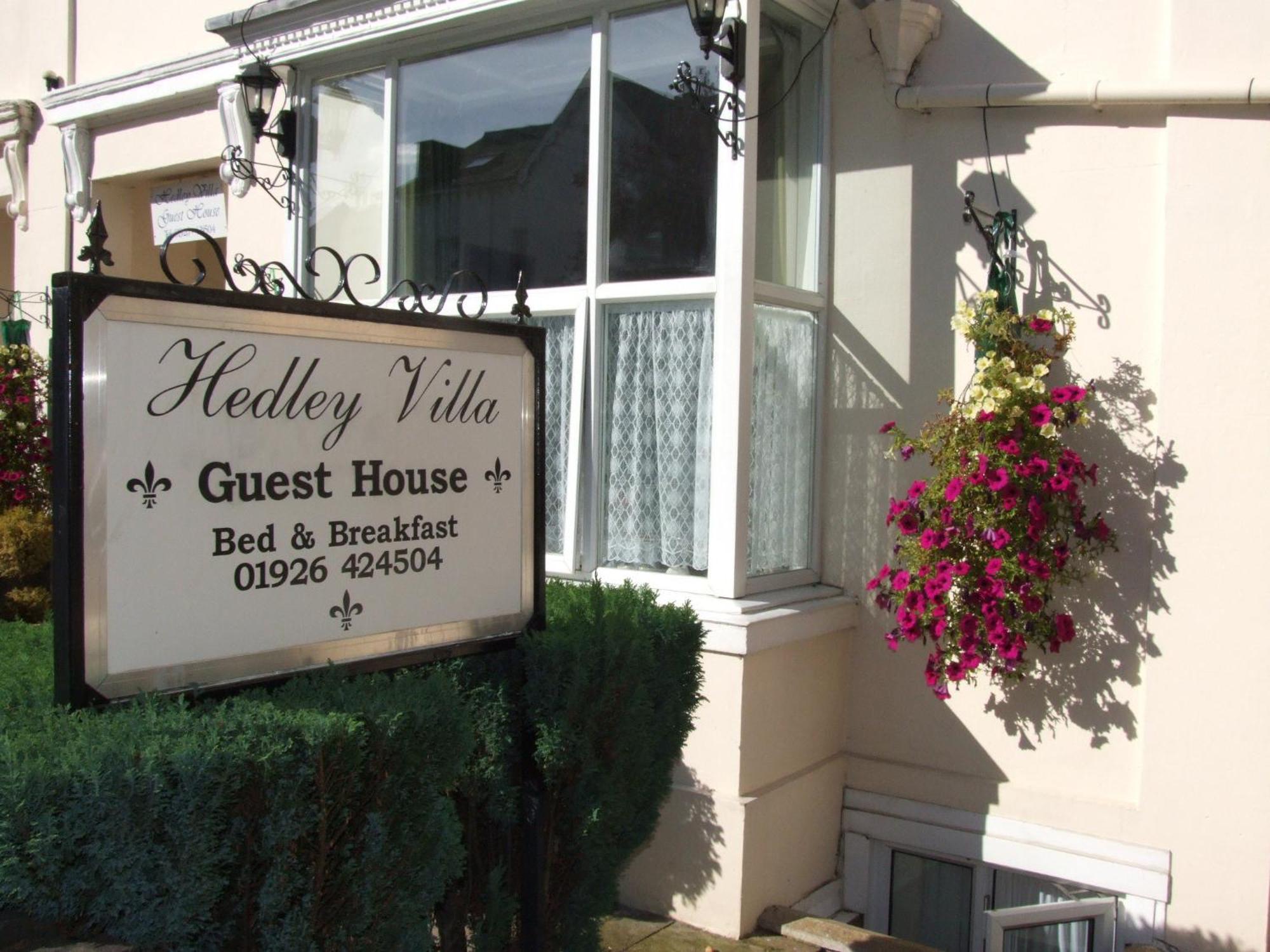 Hedley Villa Guest House เลมิงตันสปา ภายนอก รูปภาพ